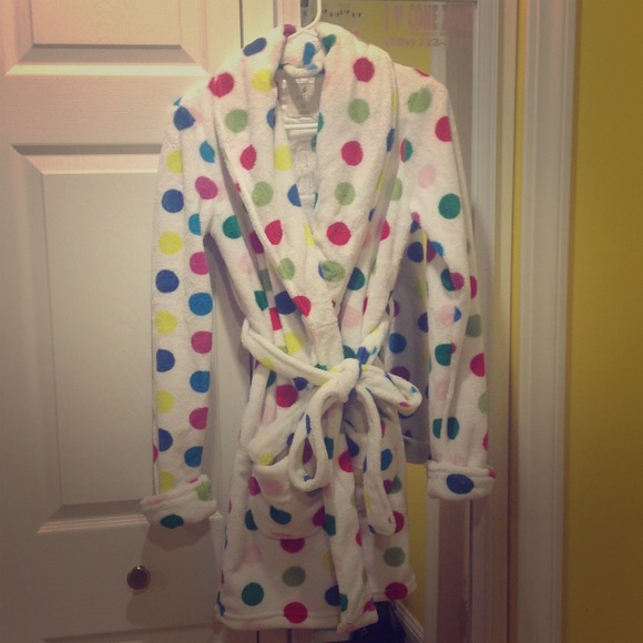 🔴SOLD🔴 Super comfy Bath robe💙💜💚❤