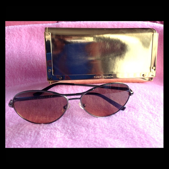 Authentic Tory Burch Aviators Sunglasses