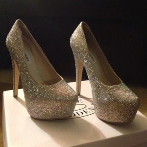 Like new Deevaa champagne platforms