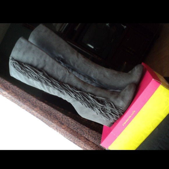 Gray Fringe Boots