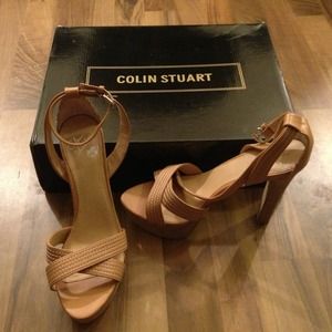 Vic secret platform sandal