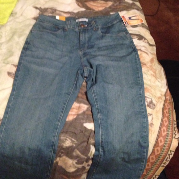 Lee Jeans