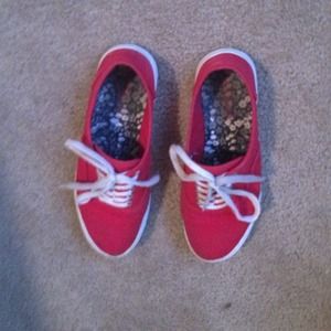 Reserved : Red vans look alike shoes