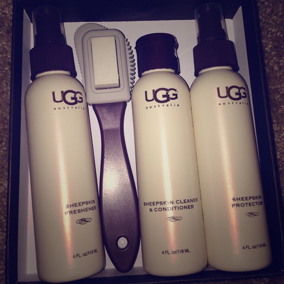 It cleans and keeps your Uggs in good condition