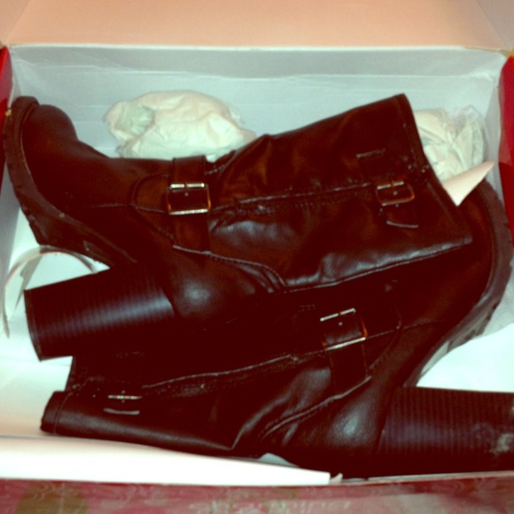 Boots - Shoes. Never worn.