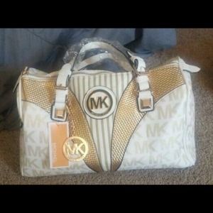••••SOLD as bundle••• Michael Kors