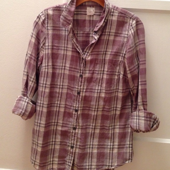 📍SOLD📍J. Crew lavender plaid shirt