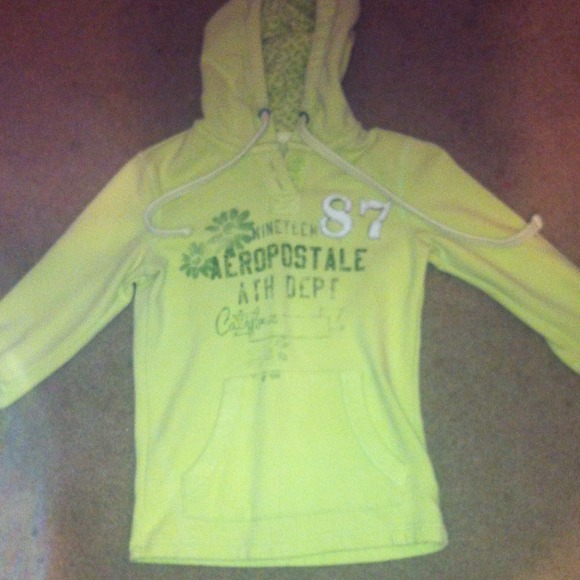 Aeropostale 3/4 sleeve hoodie