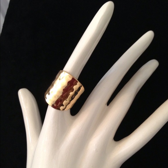 Jewelry - Vermeil sterling ring size 6