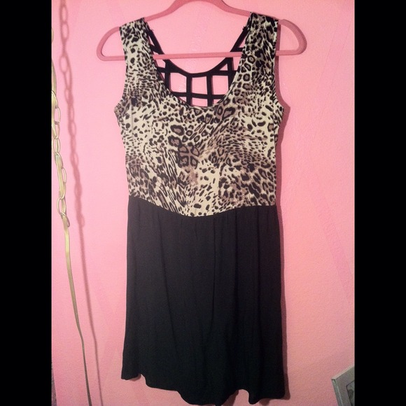 Cheetah print dress with caged back