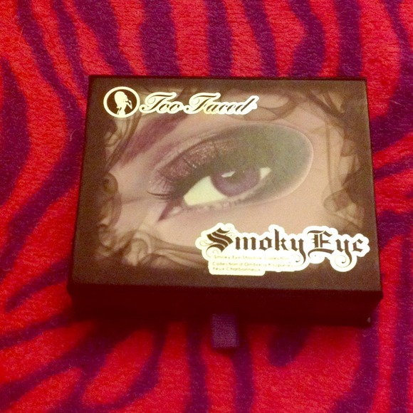 Too Faced Smokey Eyeshadow Palette