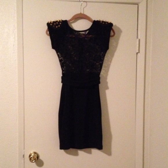 Sold!! Renee London lace belted dress with studs - Picture 1 of 4
