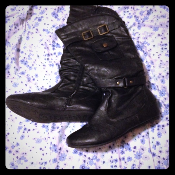Leather like boots🌟--SOLD!!!!!
