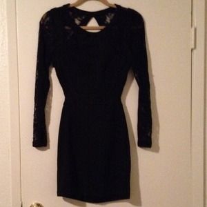 Sold!!! Paper Heart longsleeve lace backless dress