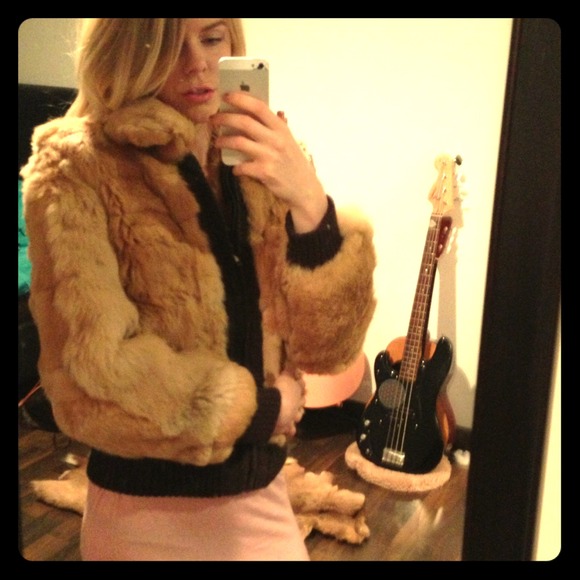 😍Gorgeous Caramel Fur Coat with soft brown lining