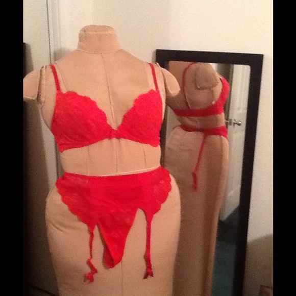 Three  set bra and garter