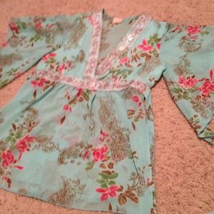 BUNDLE-bead trim & print tops, B&W cardi, earrings