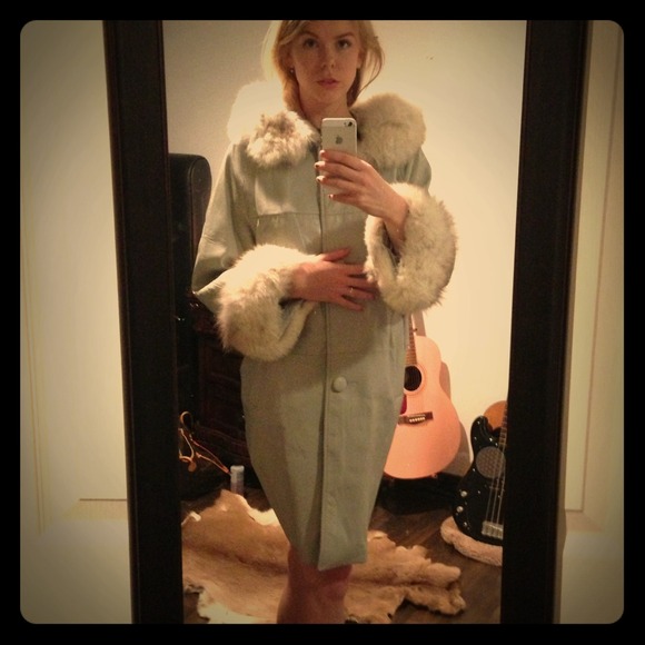 😻Vintage Arctic Fox Fur Collared Leather Coat💙💙