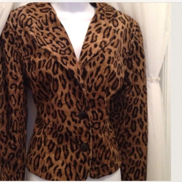 Maggy London Jackets & Blazers - Nice Cheetah Print Jacket Sz: 14