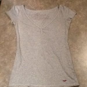 HOLLISTER v-neck