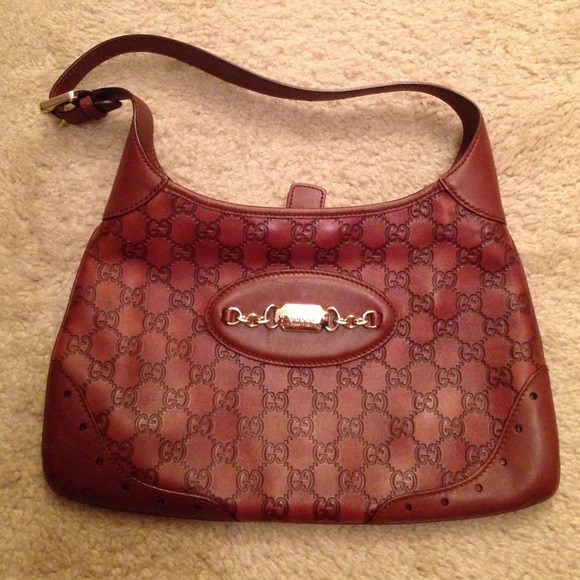 💯 Authentic Gucci handbag- JUST REDUCED!