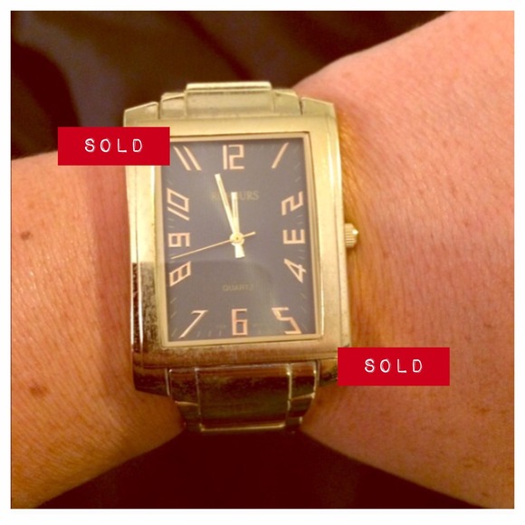 *** SOLD***Menswear inspired oversized gold watch - Picture 1 of 3