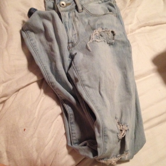 Bullhead skinny jeans