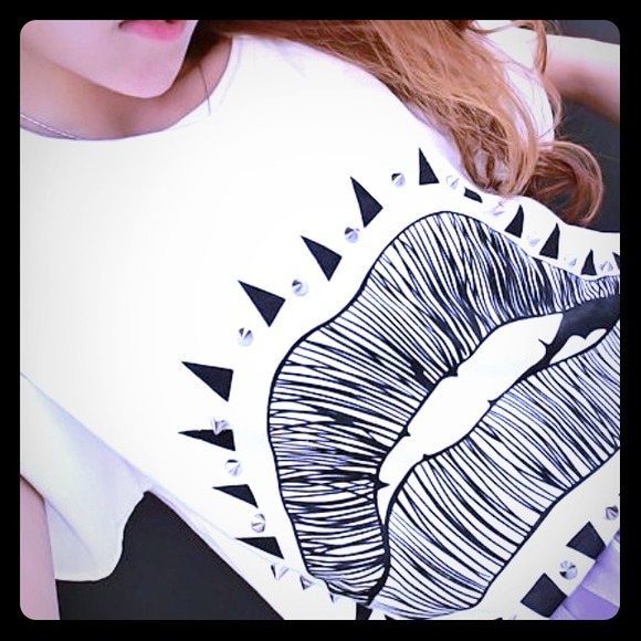 Lip dolman tshirt!