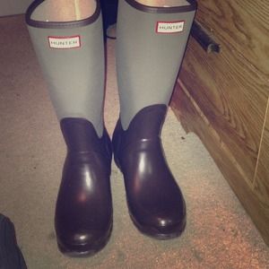 Selling Hunter Rain Boots