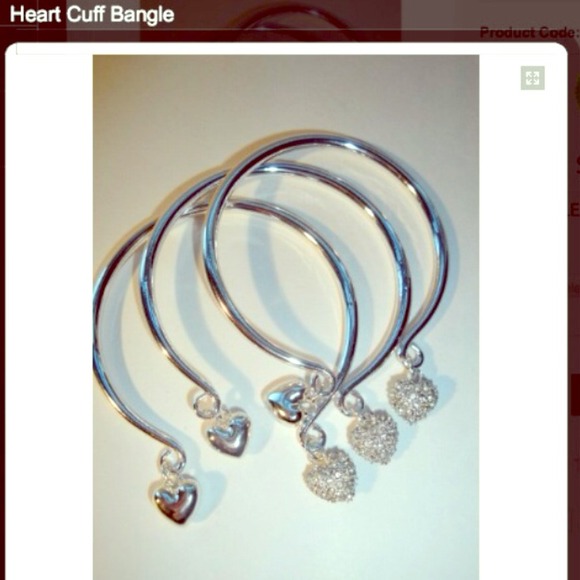 Heart cuff