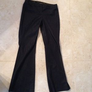 Express editor size 6 like new...denim material