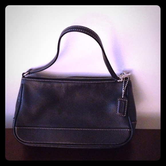 Small Coach Tote - Picture 1 of 2