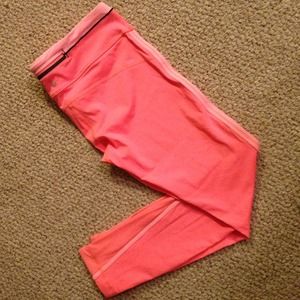 Lululemon run pace tight size 8