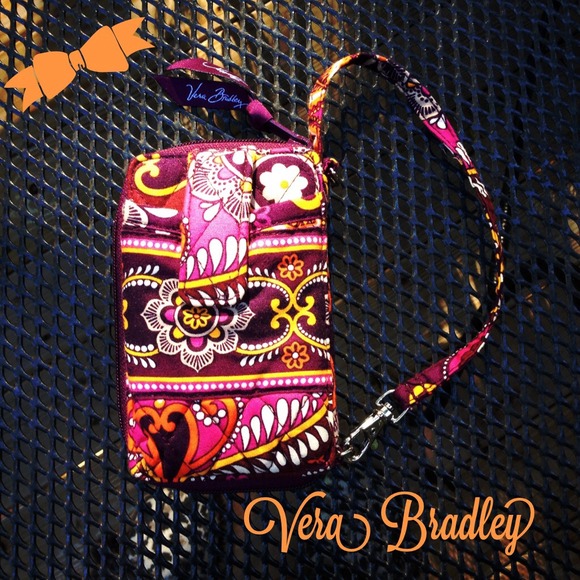 SOLD Vera Bradley "Carry It All" Wristlet