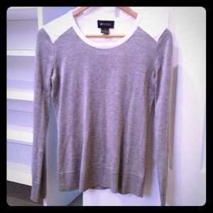 Barney's New York thin sweater