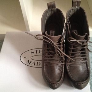 Steve Madden leather leather boots