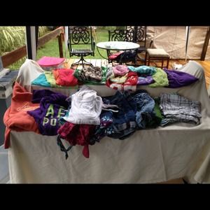 Aeropostale items 25 total