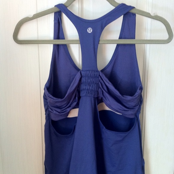 Blue Lululemon Tank. US 8.