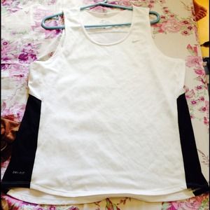 Men's nike tanktop
