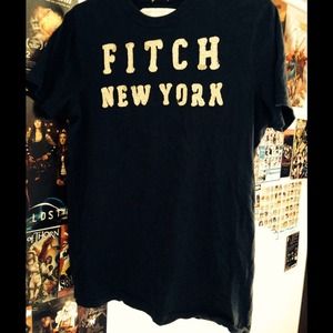 Abercrombie n fitch tshirt