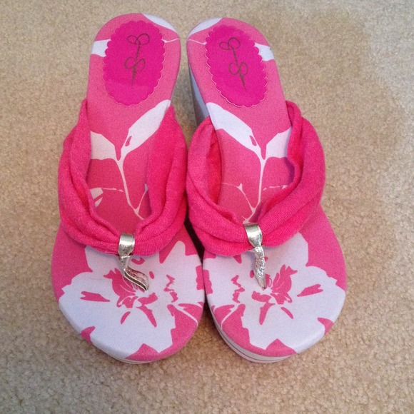 New Jessica Simpson pink/wedges 8