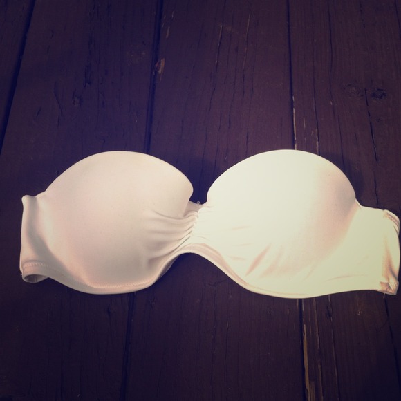 Victoria's Secret White Bandeau Bikini Top 36B