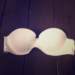 Victoria's Secret White Bandeau Bikini Top 36B