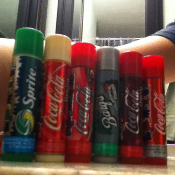 🚫Traded🚫 Soda flavored chap stick - Picture 1 of 4