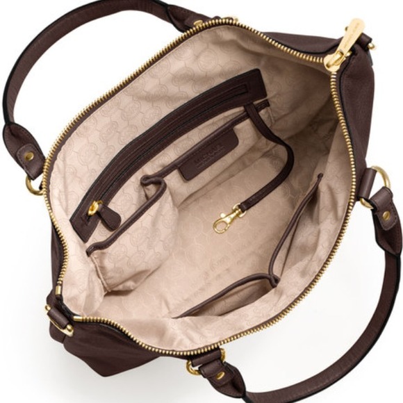 ❌SOLD❌❌❌MEDIUM HAMILTON SLOUCHY SATCHEL - Picture 3 of 4