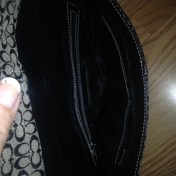 Coach Purse - Picture 4 of 4