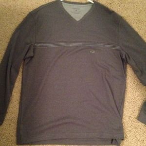Van Huesen long sleeve shirt Large New Mens