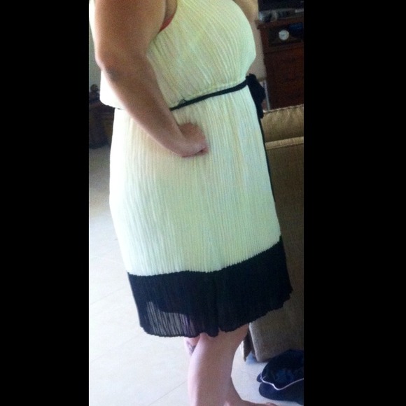 🚫SOLD IN BUNDLE🚫 black/cream Eloquii dress - Picture 4 of 4