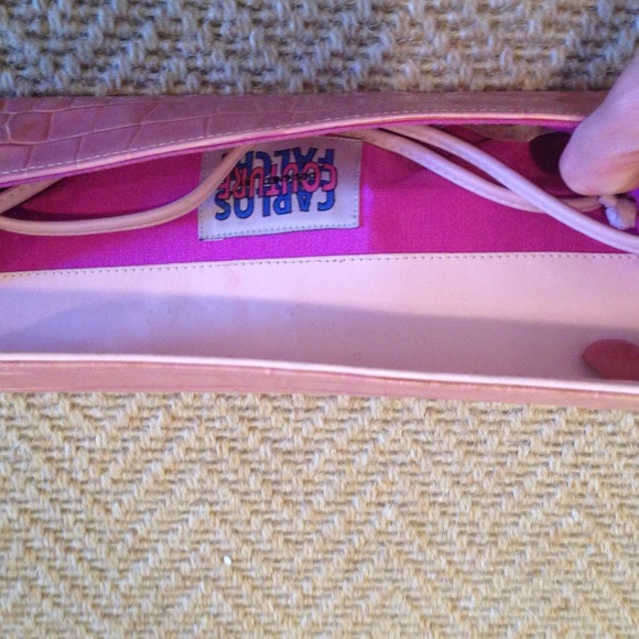 Carlos Falchi pink croc-embossed clutch - Picture 2 of 2