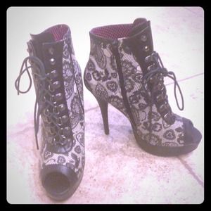 RESERVED FOR @robinetta Just Fab Peep Toe Bootie